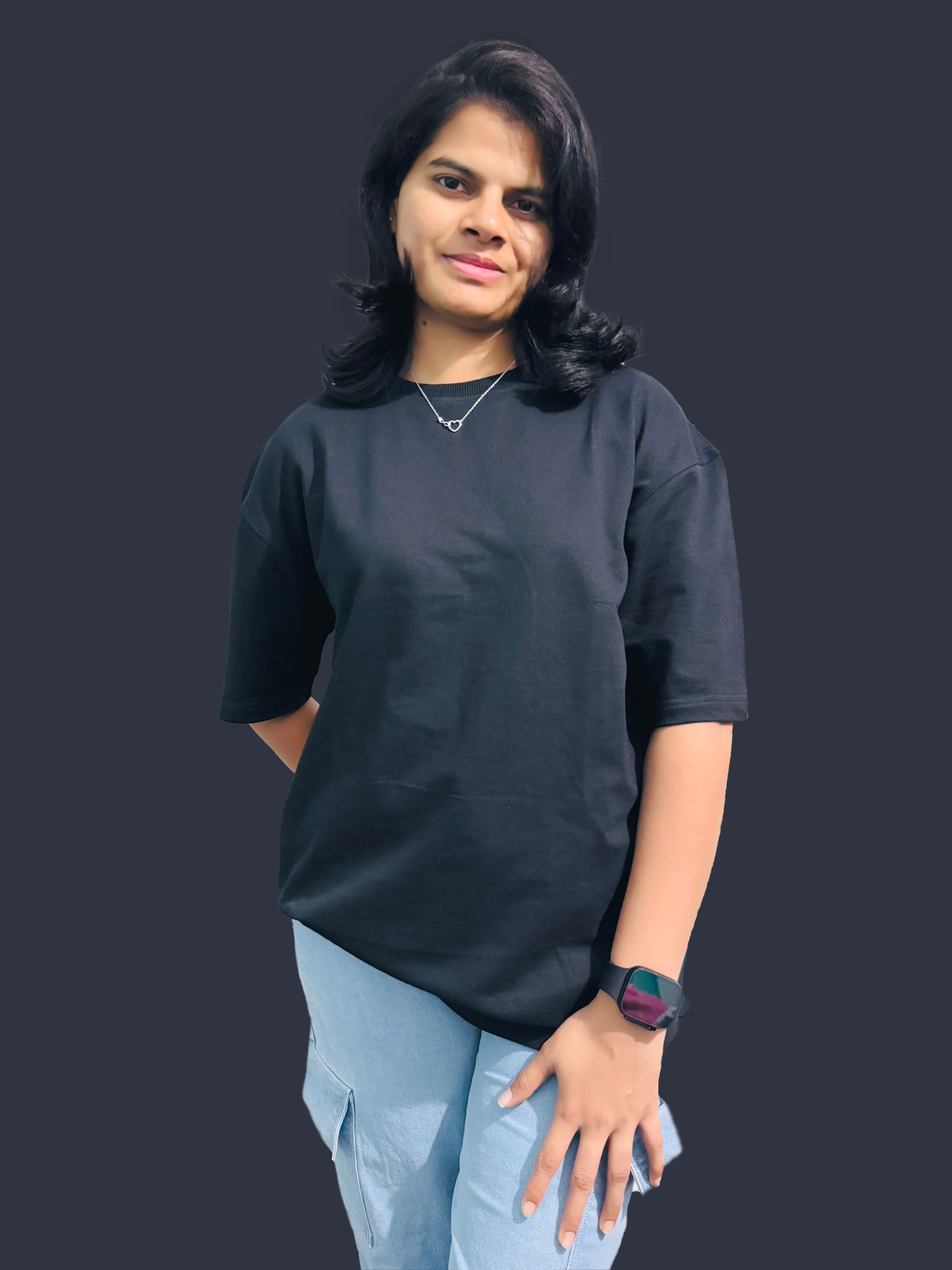 MRUVA's Oversized Fit - Black