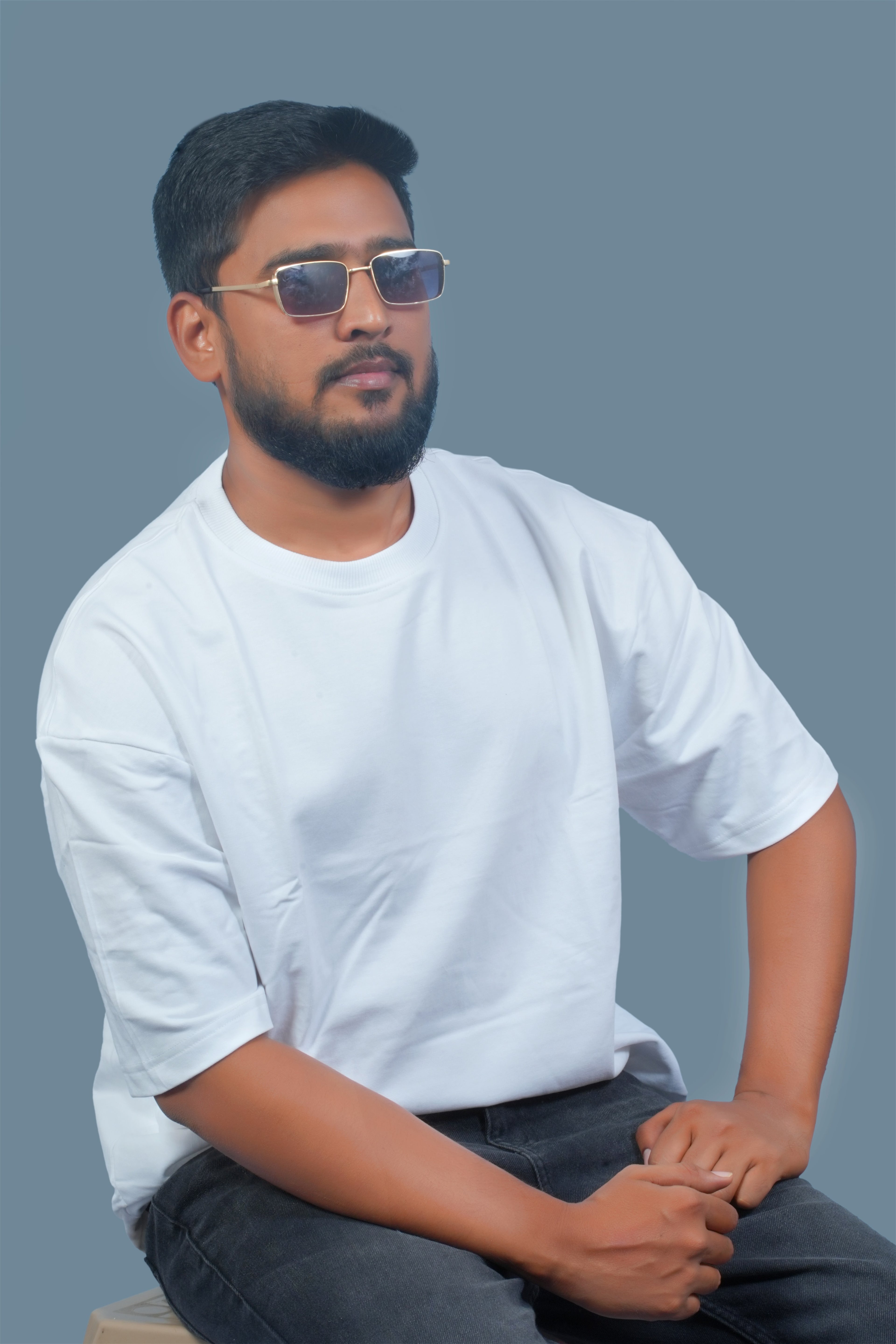 MRUVA's Oversized Fit - White