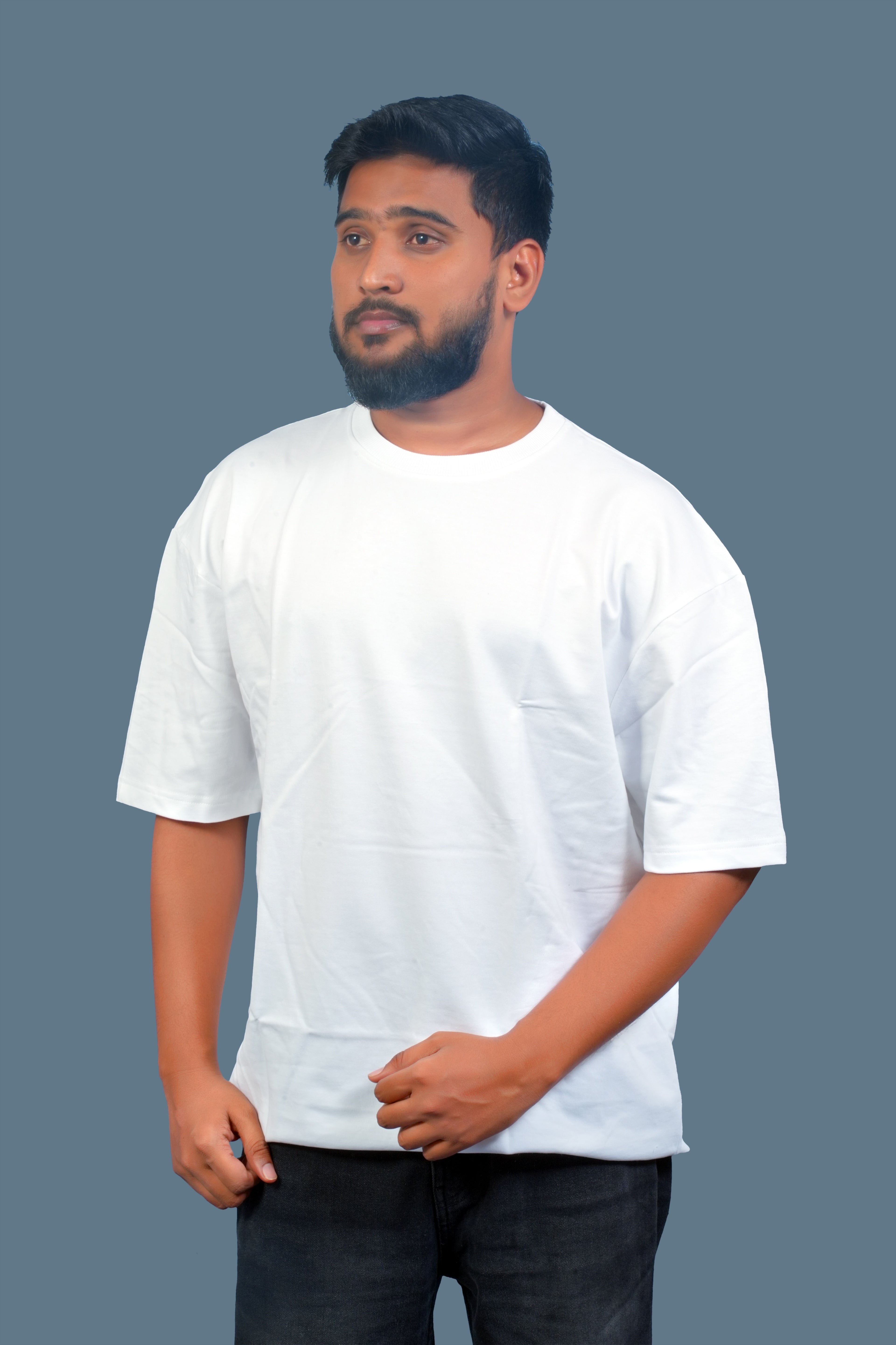 MRUVA's Oversized Fit - White