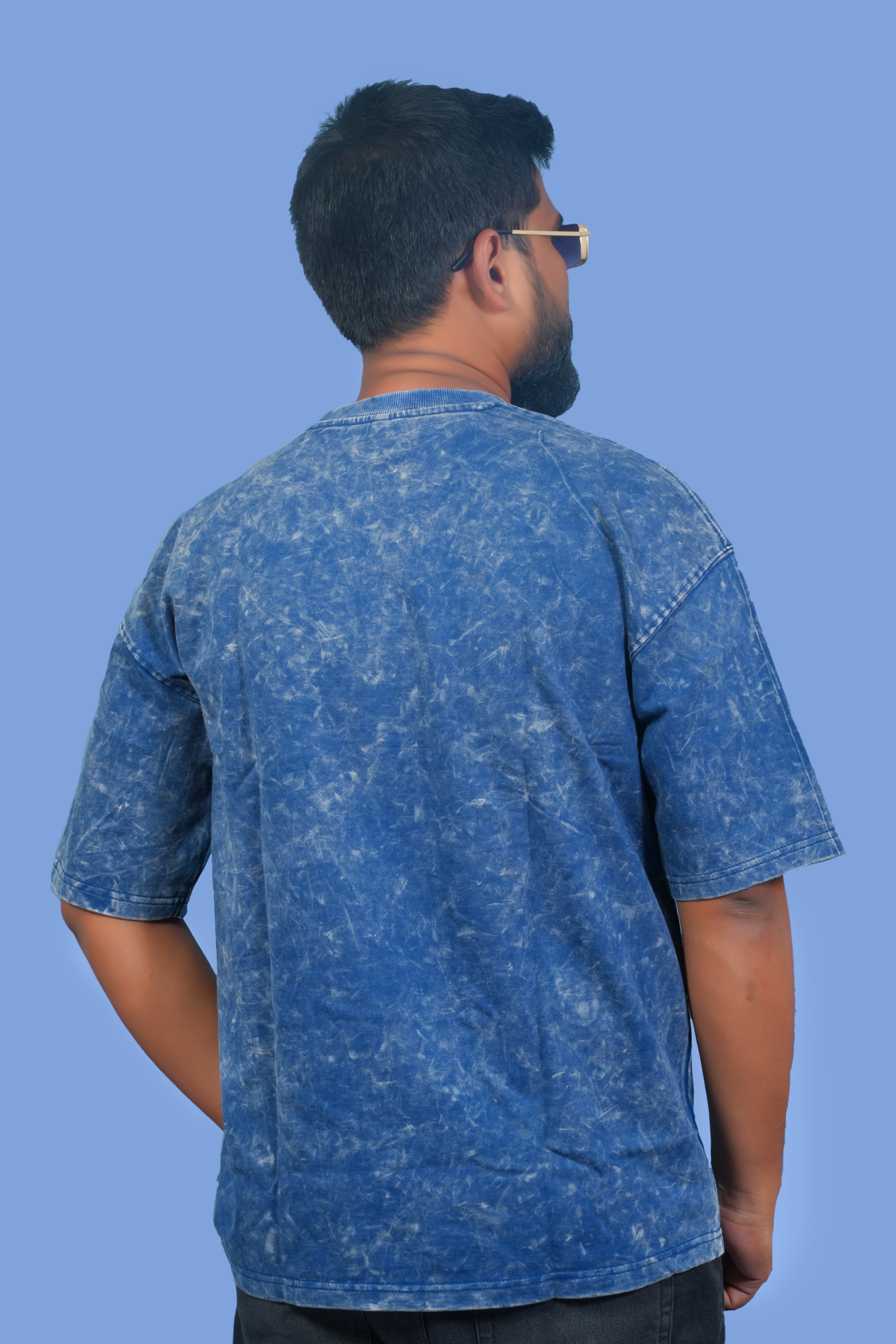 MRUVA's Acid Wash Oversized Fit - Blue