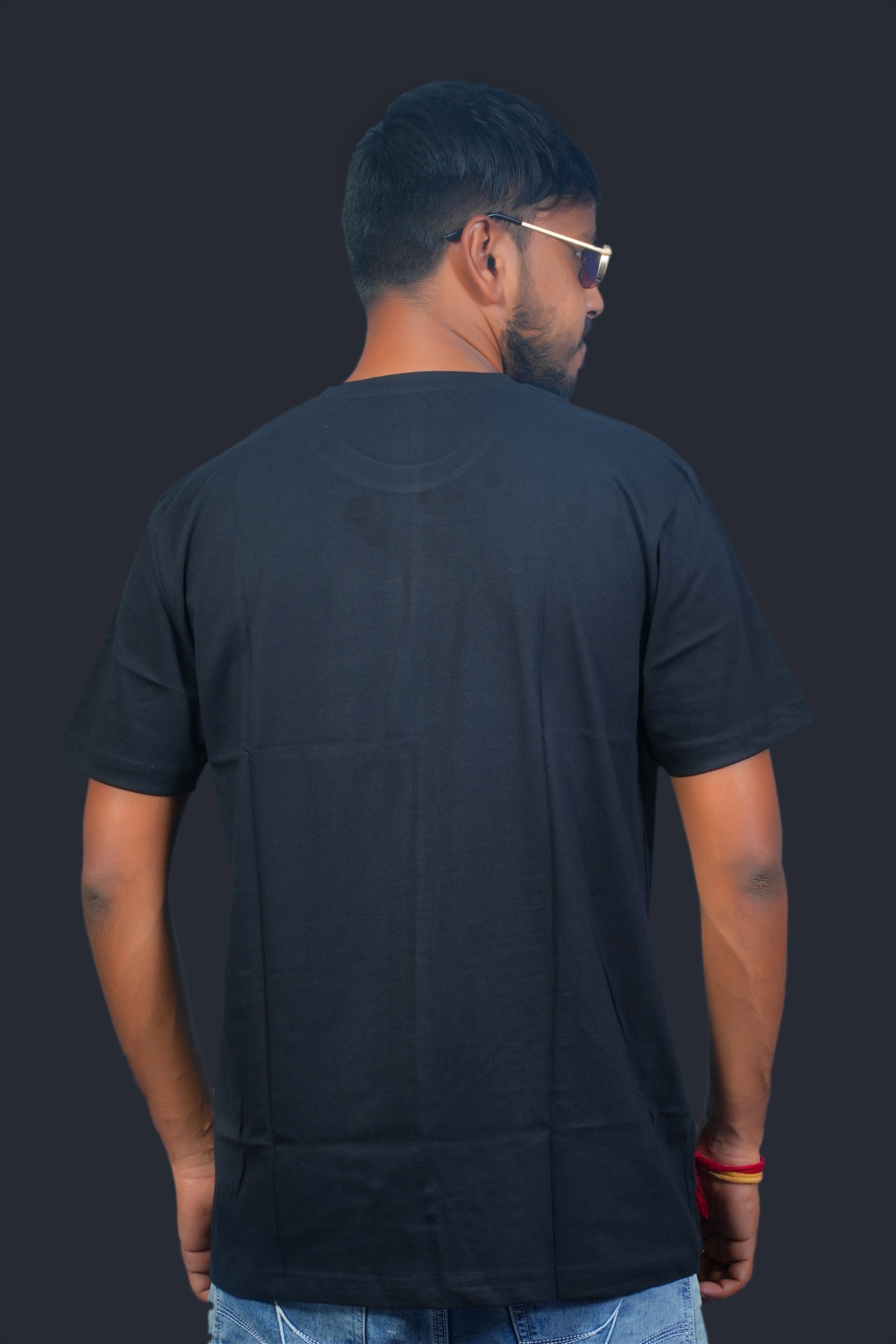 MRUVA's Regular Fit - Black